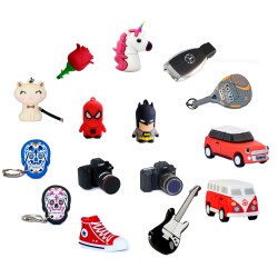 TechOneTech Pack Ahorro 3D Superventas de 15 Memorias USB 2.0 32GB - Diseños Surtidos (Pendrive)